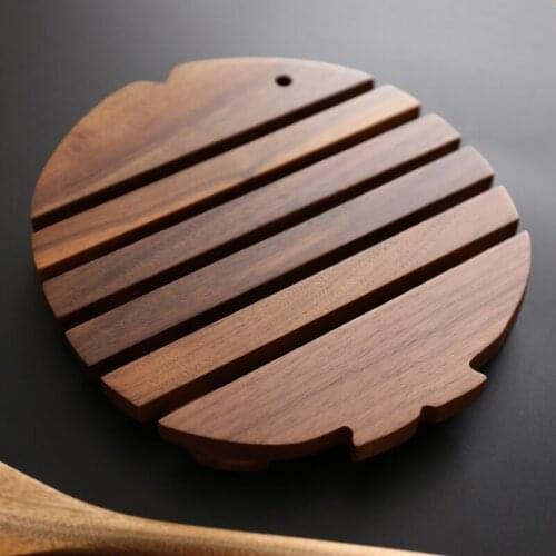Nordic Solid Wood Insulated Small Fish Pot Mat Household Heat-resistant Non-slip Plate Pad Anti-teapotplate Pad Kitchen Utensils
