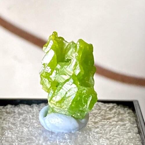 Pyromorphite Phosphorus chloride Specimen of Rough Phosphorus, Chloride Mineral, Crystal stones