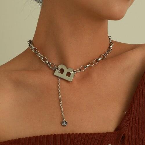 Letter B Choker Necklace for Women Silver Color Tassel Sequin Clavicle Chain Short Necklaces 2021 Fashion Jewelry Simple New