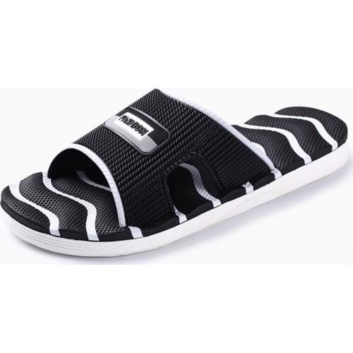 2021 Summer New All-match Simplicity Mens Slippers Outdoor Sandy Beach Chic Slippers Male Thick Bottom Fashion Flip Flops Men