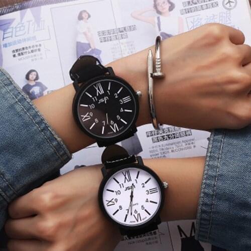 Lovers Wrist Watch Mens Womens Bracelet Watches Female Quartz Wristwatches Fashion Clock Ladies Watch Couple Roman Watches