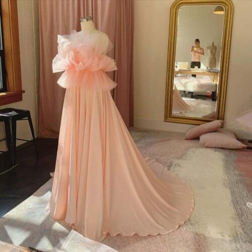 Pink Elegant Strapless Woman Dresses Tulle Ruffles Knot Ribbon Trim Evrning Dress Ball Gown With Train Plus Size Custom Made