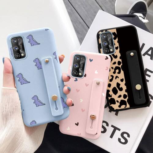 For Realme 7 Pro Wrist Strap Phone Holder Case Silicone Cases For OPPO Realme 7Pro Realme7 Pro 6.4'' Flower Stand Coque Bumper