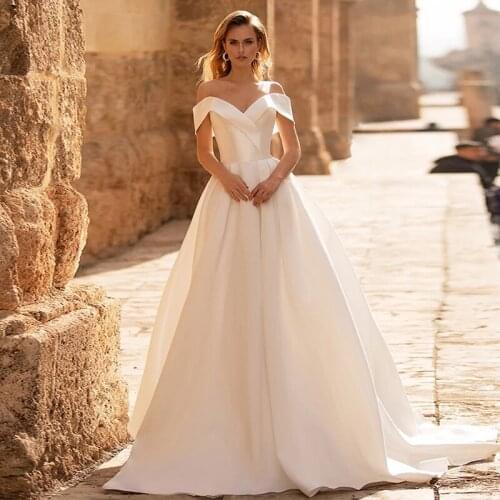 On Sale Modern Simple Ivory Off Shoulder Bridal Wedding Dresses 2021 New Wedding Gowns for Bride Lace Up Back Affordable