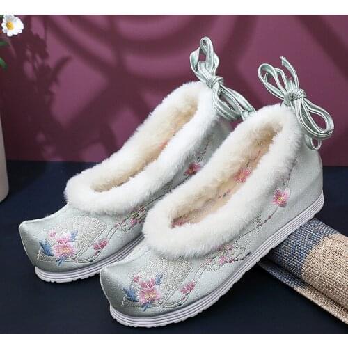 Chinese Traditional Hanfu Shoes Winter Warm Women Hanfu Shoes Flat Shoes Embroidery Shoes Cosplay Hanfu Shoes for Women