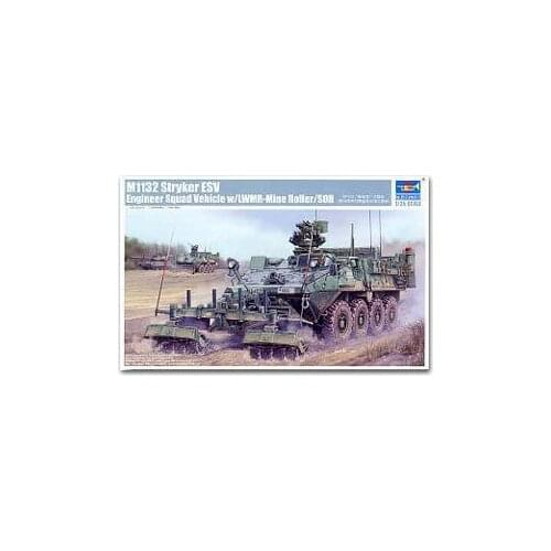 Trumpeter 1/35 scale model 01574 M1132 Stricker 8X8 Engineers Lightning Breaking Wheel Type Armored Vehicle