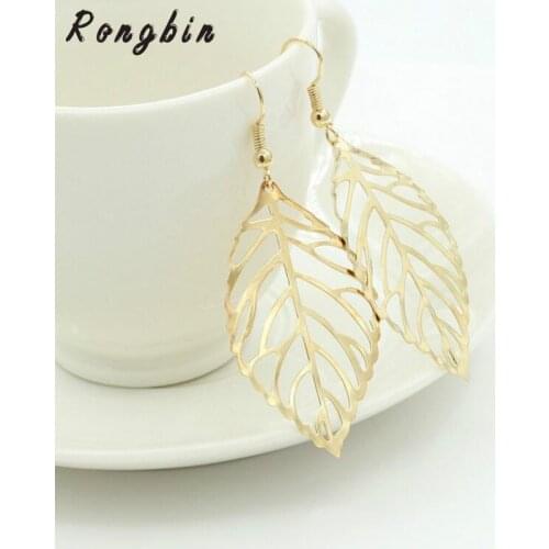 Fashion Fine Jewelry Simple Lifelike Hollow Metal Leaves Gold Leaf Earrings 2017 Stud Earrings For Women Brincos