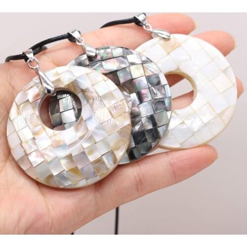 Charm and Fashion Natural Shell Alloy Pendant Round Charms for Elegant Women Love Romantic Couple Banquet Gift 50x50mm 60cm 1PC