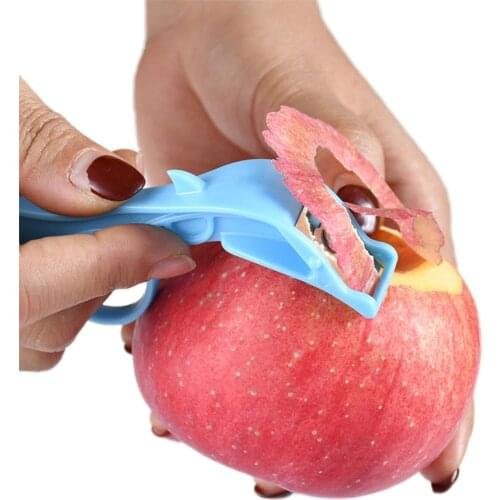 2020 New Hot Fashion Multi-Functional Ring Safe Peeler Fruit Peeler Plastic Orange Peeler Apple Peeling Knife
