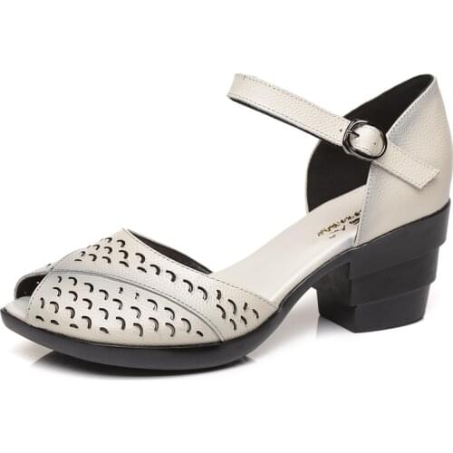 Peep Toes Women Thick Heels Fashion Sandals Ladies Soft Bottom Party Shoes Retro 2021 Summer Genuine Leather Hollow Women Sandal