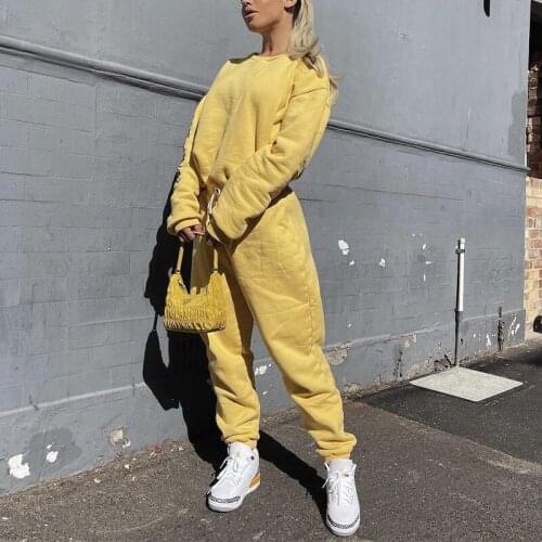 Womens yellow tracksuit printed loose sweatshirts jogger trouser suits casual streetwear 2021 autumn winter set woman 2 pieces