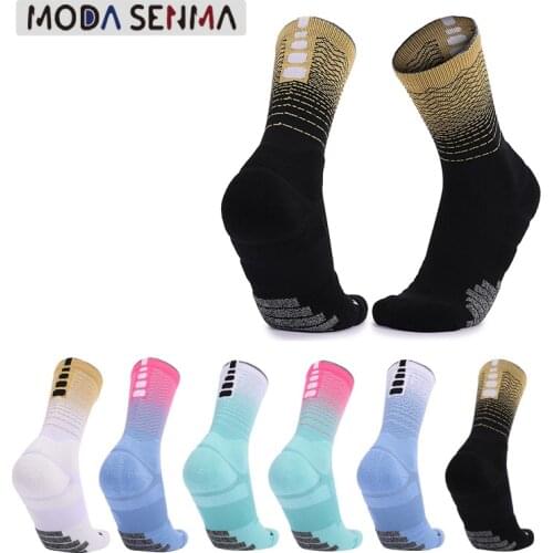 New Football Socks Anti Slip Soccer Socks Men Sports Socks Good Quality Cotton Nylon Socks Gradient Color Sports Stockings