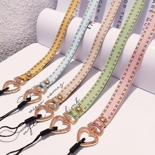 Ladies simple mobile phone hanging neck long rope mobile phone anti-lost lanyard metal heart-shaped hanging neck rope