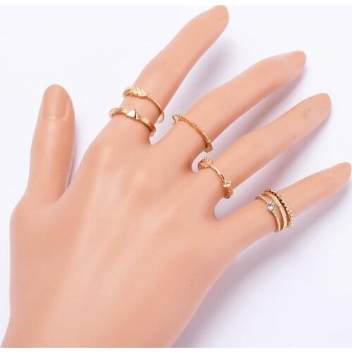 7pcs Gold Ring Set For Women Vintage Bohemian Arrow Crystal Ring Retro Geometric Ring Female Knuckle Finger Ring Party Jewelry