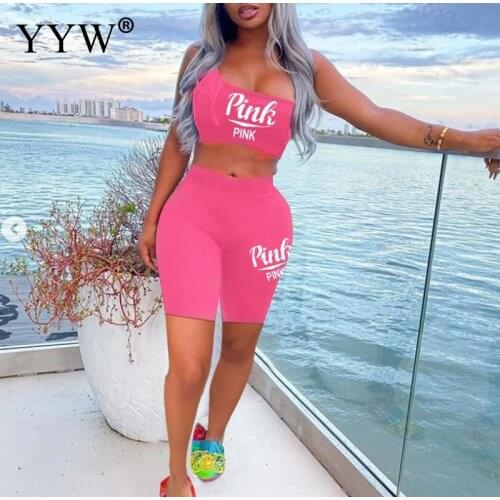 Kiss Me Women's Travel Shorts