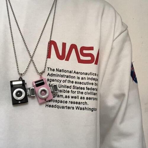 Cool Vintage Mini Camera Fashion Electric Flash Necklace Long Chain Punk Creative Unisex Pendant Necklace Jewelry