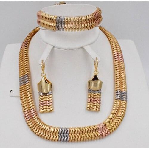 NEW DESIGN DUBAI 3COLOR Party Wedding Jewelry Set Necklace Bracelet Earring Ring African FOR woman
