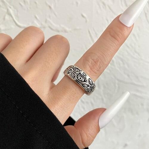 Punk Fashion Rings for Women Men Retro Hip-Hop Personality Ring Vintage Engraved Eye Retro Ring New Rings Jewelry Party Gifts