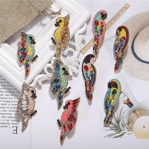 2020 New Coming Animal Dangle Earrings for Women Beads Rhinestone Luxury Parrot Owl Shape Boho Earrings ET1251