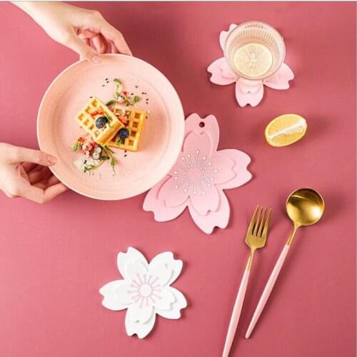 1pcs Double-Layer Lotus Flower Placemat PVC Western Table Mat Cup Coaster Anti-skid Pot Holder Kitchen Dinnerware Insulation Pad