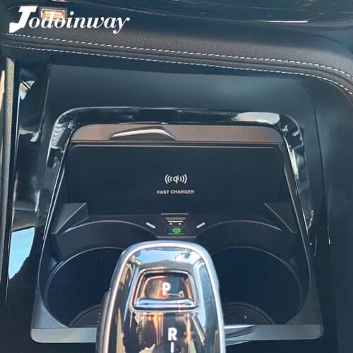 Car phone holder QI wireless charger for BMW X1 F48 F49 X2 F39 fast charging bracket for iphone 12 qi charge plate mobile stand