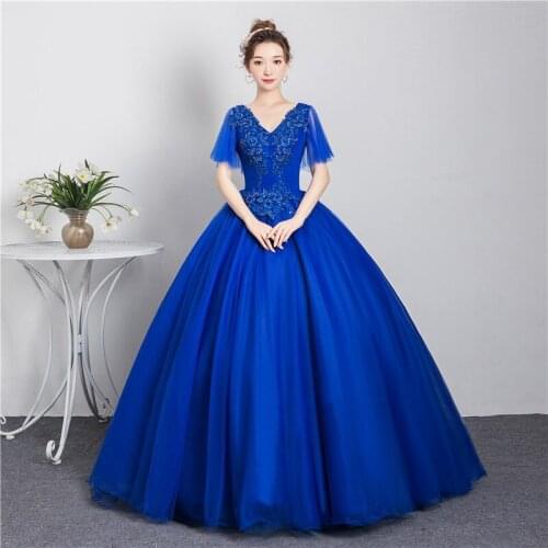 Quinceanera Dress 2020 New Luxury Party Prom Dress Short Sleeve V-neck Ball Gown Vintage Quinceanera Dresses Plus Size