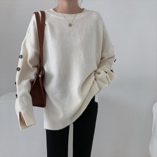 2021 New Lady O-Neck Full Woman Knitted Sweater Regular Button Solid Pullovers for Woman Fall Women Clothing