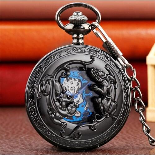Brave Troops Pattern Mechanical Pocket Watch Manual Mechanism Pendant Clock Roman Numerals Dial Antique Hand-Winding Watches
