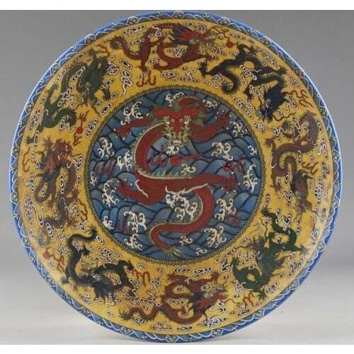 Elaborate Chinese Classical Collectible Old Decorated Porcelain Handwork Painting Dragon Plate