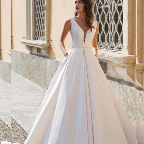 Sexy Simple Satin Wedding Dress 2021 Sleeveless V Neck A Line Back Criss Cross New Bridal Gown Vestido De Noiva