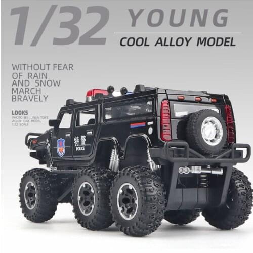 1: 32 simulation big wheel alloy car model childrens SUV toy car model childrens birthday Christmas New Year gift