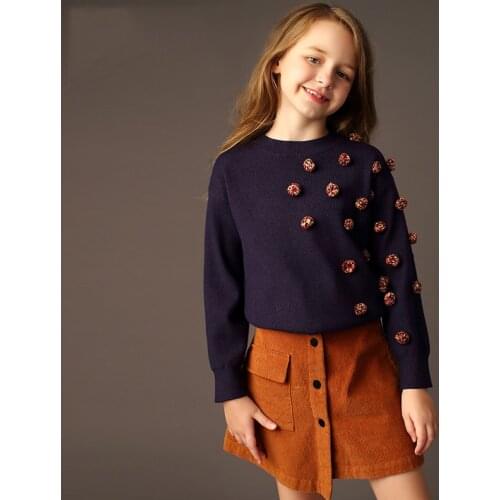 Girlssweaters girls' pullovers and white knitted sweaters with foreign flavor