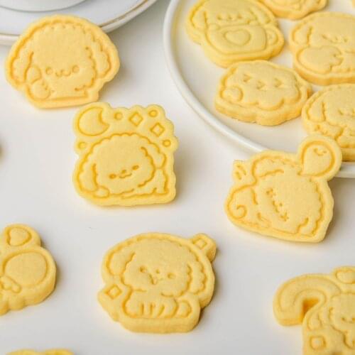 3D Cartoon Animal Cookie Stamp Mold Cute Mini Dog Cookie Cutter Molds Sugarcraft Cake Fondant Decorating Tools Baking Mold