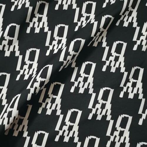 Beautiful Black Imitate Silk Chiffon Fabric Polyester Abstract Graphics Printing Not Transparent Chiffon Fabric DIY Women Dress