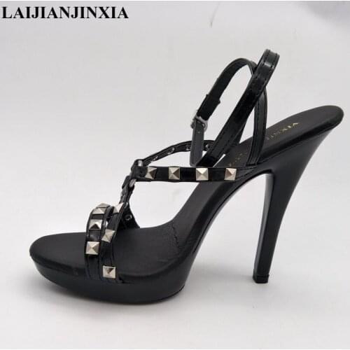 LAIJIANJINXIA Rivet Women Sandals Shoes 2018 Plus Size 46 Ladies Party Shoes Real Image Summer Ladies Shoes Platform Sandals