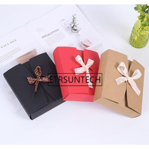 200pcs/lot 17x15x4.5cm Gift Box Cosmetic Bottle Scarf clothing Packaging 3 Colors Paper Box with ribbon Underwear packing box