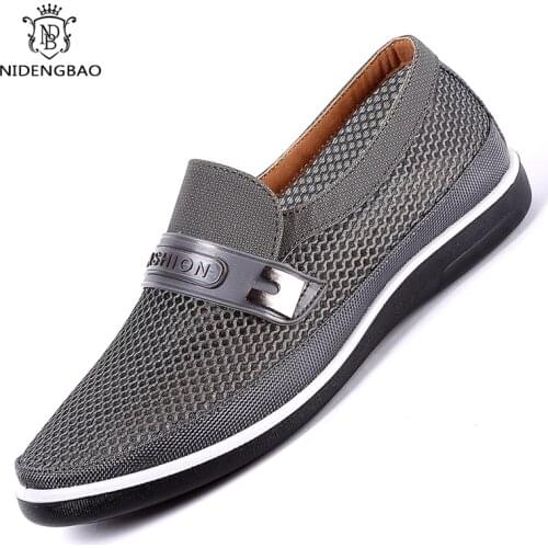 New Summer Mesh Casual Shoes Men Slip-On Flat Sapatos Hollow Out Comfortable Father Shoes Man Casual Moccasins Basic Espadrille