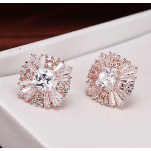 DE258 Fashion Street Snap Delicacy 4A Zircon Flower Geometry Earrings GIRLS Gift Party Banquet WOMENS Jewelry Earrings 2021
