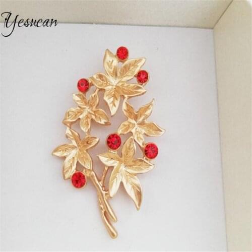 2020 Creative Blooming Tree Brooches for Women Gold Color Leaf Shape Red Rhinestone Coat Collar Pins Party Grace Clothes Jewelry