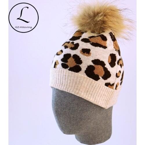 2017 Women Winter Hat With Fur Ball Knitted Pom Pom Hat Autumn Winter Wool Knitted Beanies Hats Leopard Custom Pompom Beanie Hat