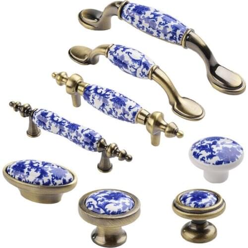 MAXMIX 1pcs Fashion creative blue ceramic furniture handle bronze drawer cabinet pull antique brass white and blue porcelain