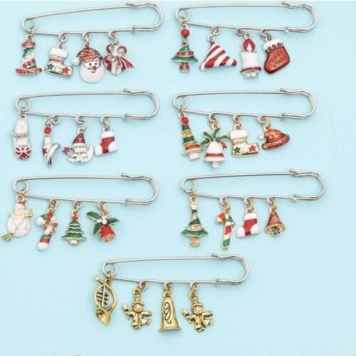 Christmas Series Pins Christmas Elk Snowman Set Pins Cute Japanese Badges Clothing Couple Personality Accessories