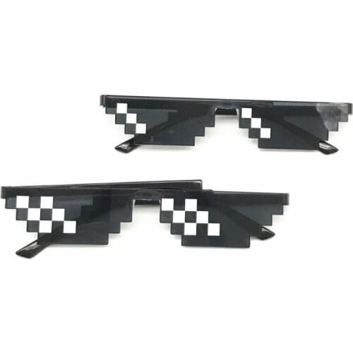1 Piece Mosaic Glasses Sunglasses Men Women 8 Bit Coding Pixel Trendy Cool Super Party Funny Vintage Shades Eyewear Funny Toy
