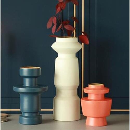 European fashion geometric ceramic vase, home office restaurant bar desktop decoration gift, beautiful decorative crafts