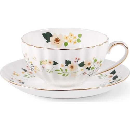 Fine Bone China Ceramics Tea Coffee Cup Set European Luxury White Porcelain Printing Teacup Tazas De Cafe Dinnerware Sets E5BD