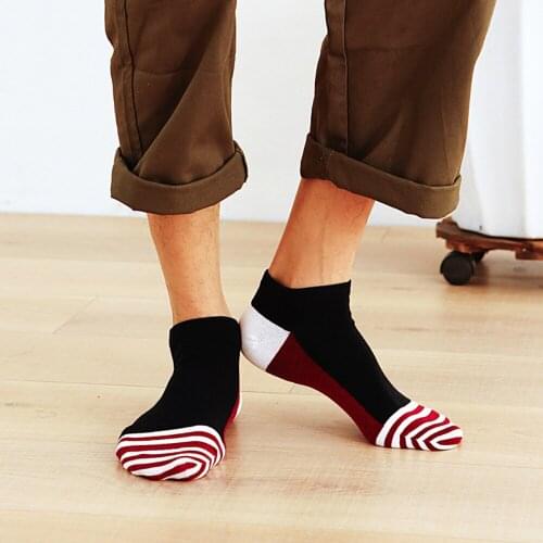 New Fashion Men Sock Comfortable Cotton Mens Socks Breathable Sports Socks Casual Ankle Socks Colorful Summer Boat Socks