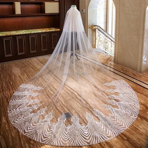 Two-Layer Luxury Lace Wedding Veil 4 Meters Long Bridal Veils with Comb AX