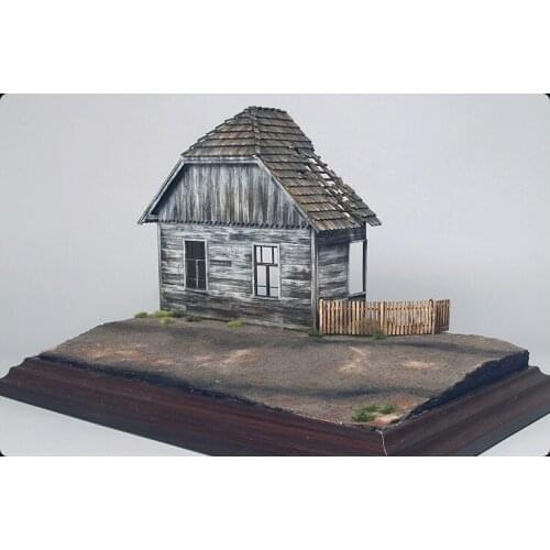 1/35 Scale Unpainted wooden scene European Chalet (railing and base not included) GK figure