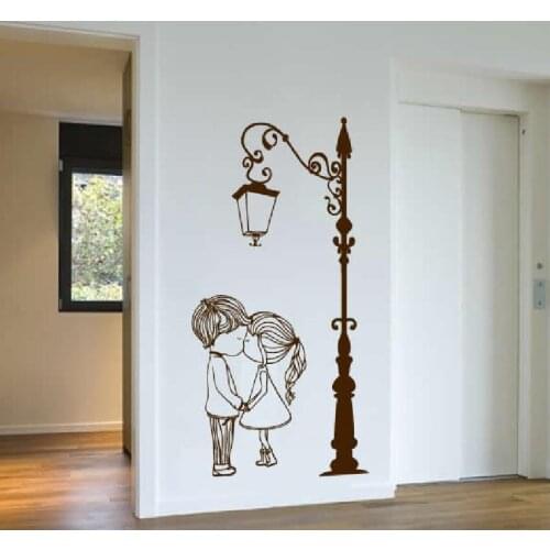 Wall Decal Vinyl Sicker Street Lamp Post Light with Two Lovely Cute Boy And Girl Couple Wall Art Mural Living Room Decor WW-232