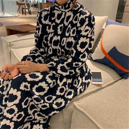 Elegant vintage style 2020 new Bohemian beach skirt Spring Summer Printing Dress Korean chiffon Midi Dress Vestidos